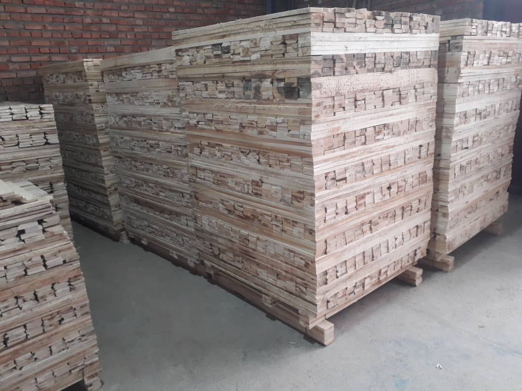 پالت سازی در آذربایجان